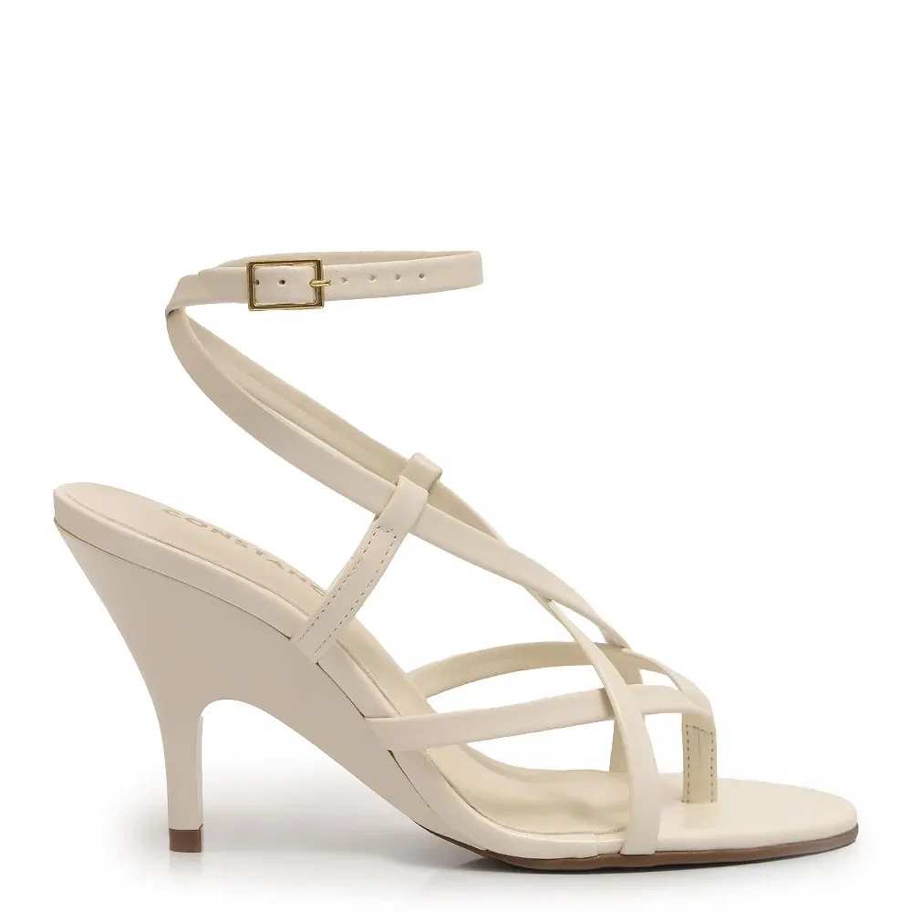 Sandália Off White Tiras