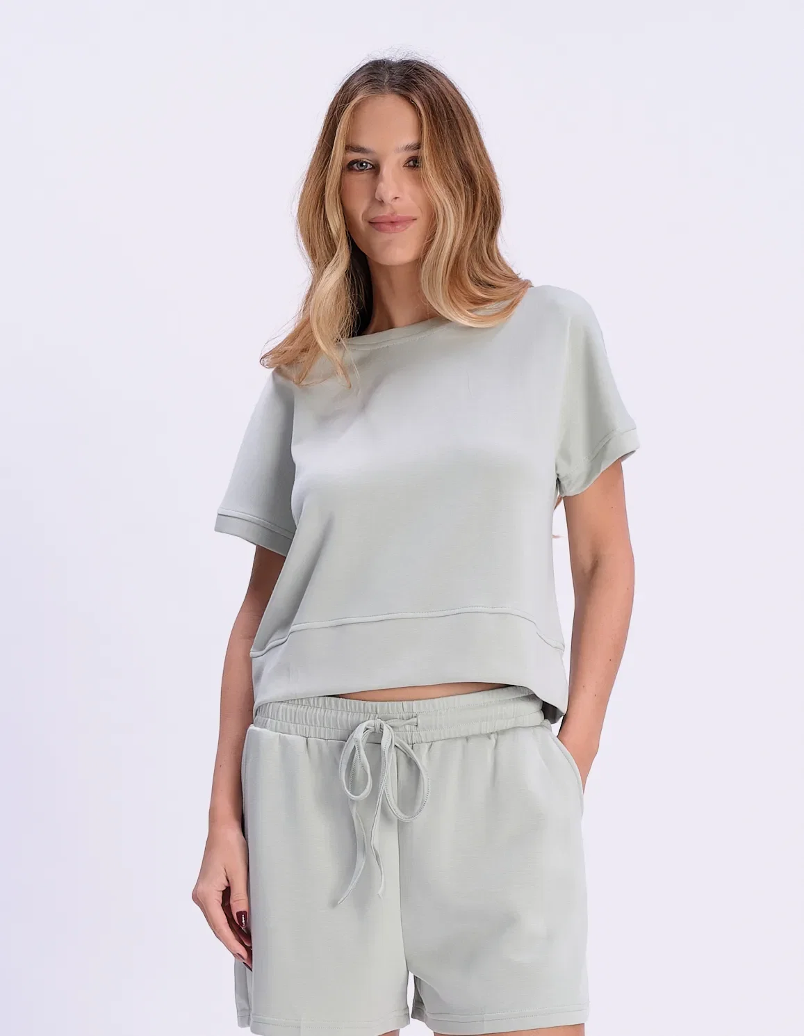 Blusa Manga Curta Decote Canoa - Verde — imagem 1