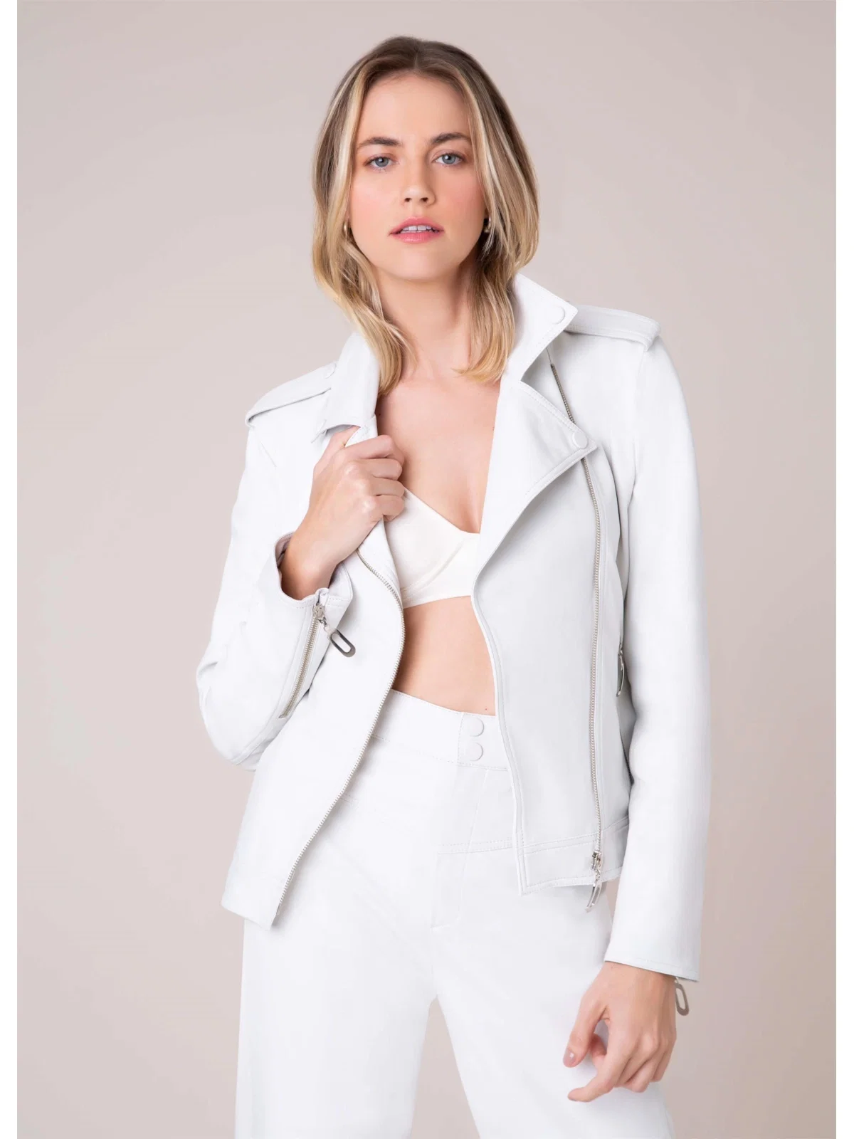 Jaqueta Perfecto Couro Off White