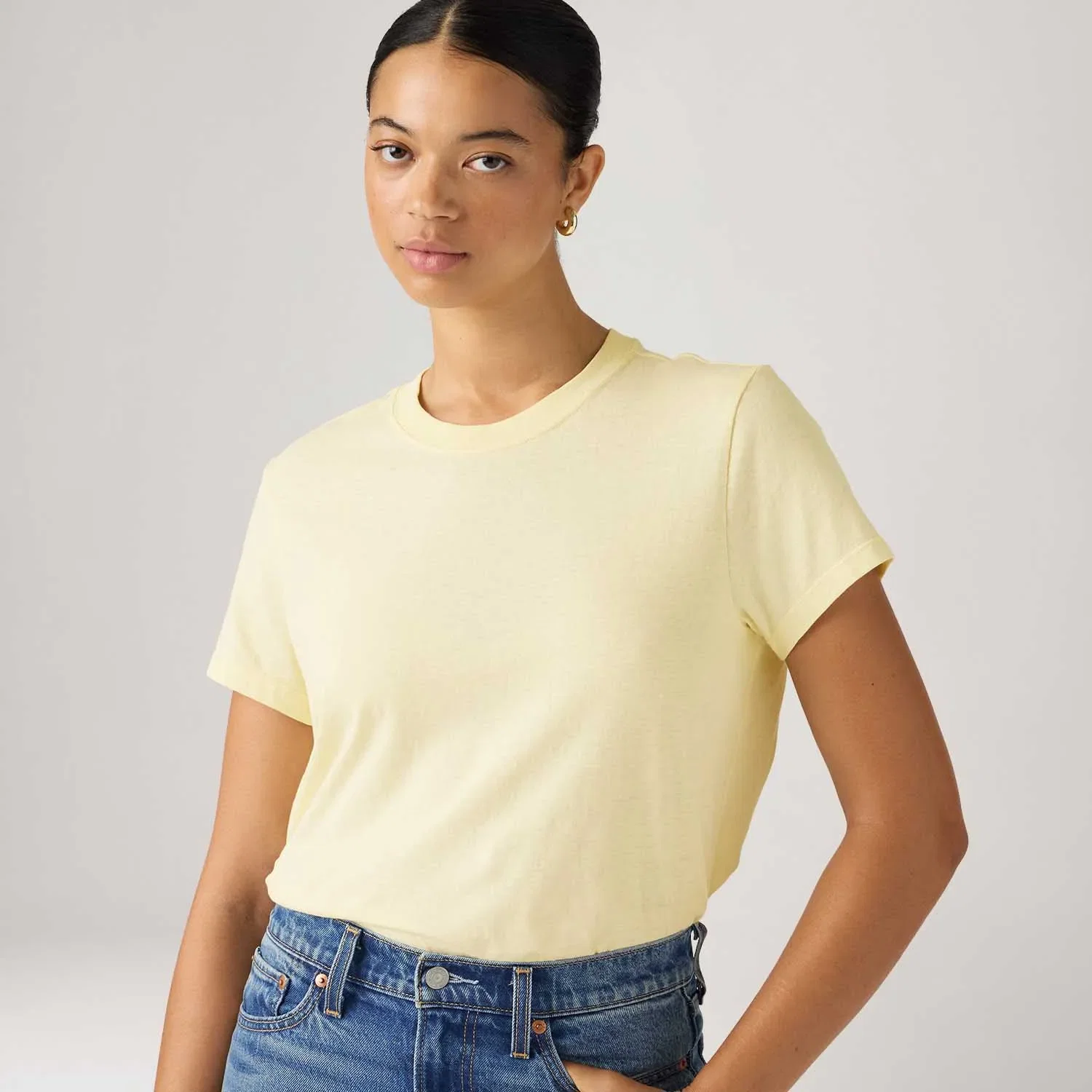 Camiseta Levi's® Favorite Slub Amarelo Claro Manga Curta — imagem 1