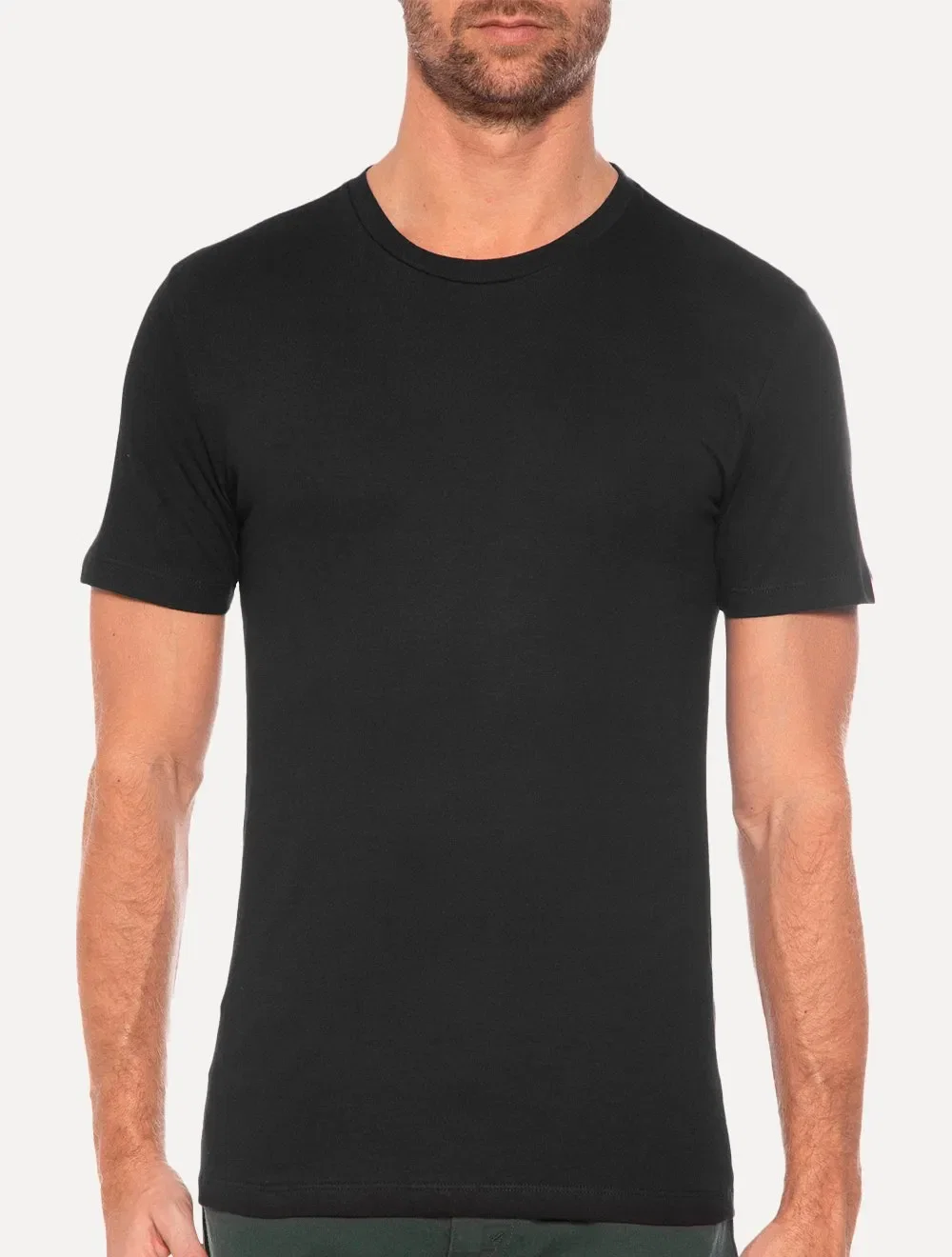 Camiseta Levis Masculina Lisa Preta — imagem 1