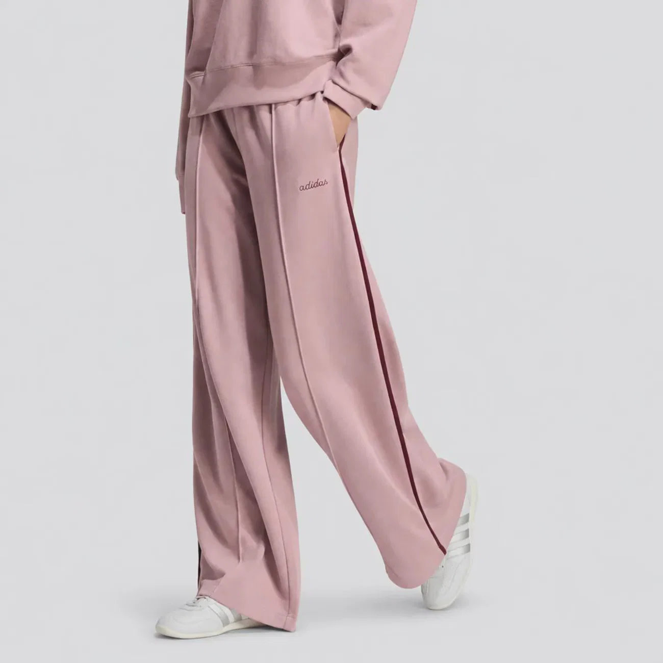 Calça Adidas Seasonal Essentials Colorpop Feminina — imagem 1