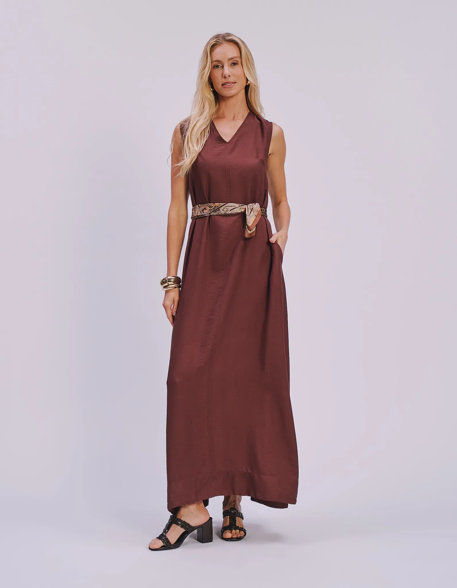 Vestido Longo Decote v - Cafe