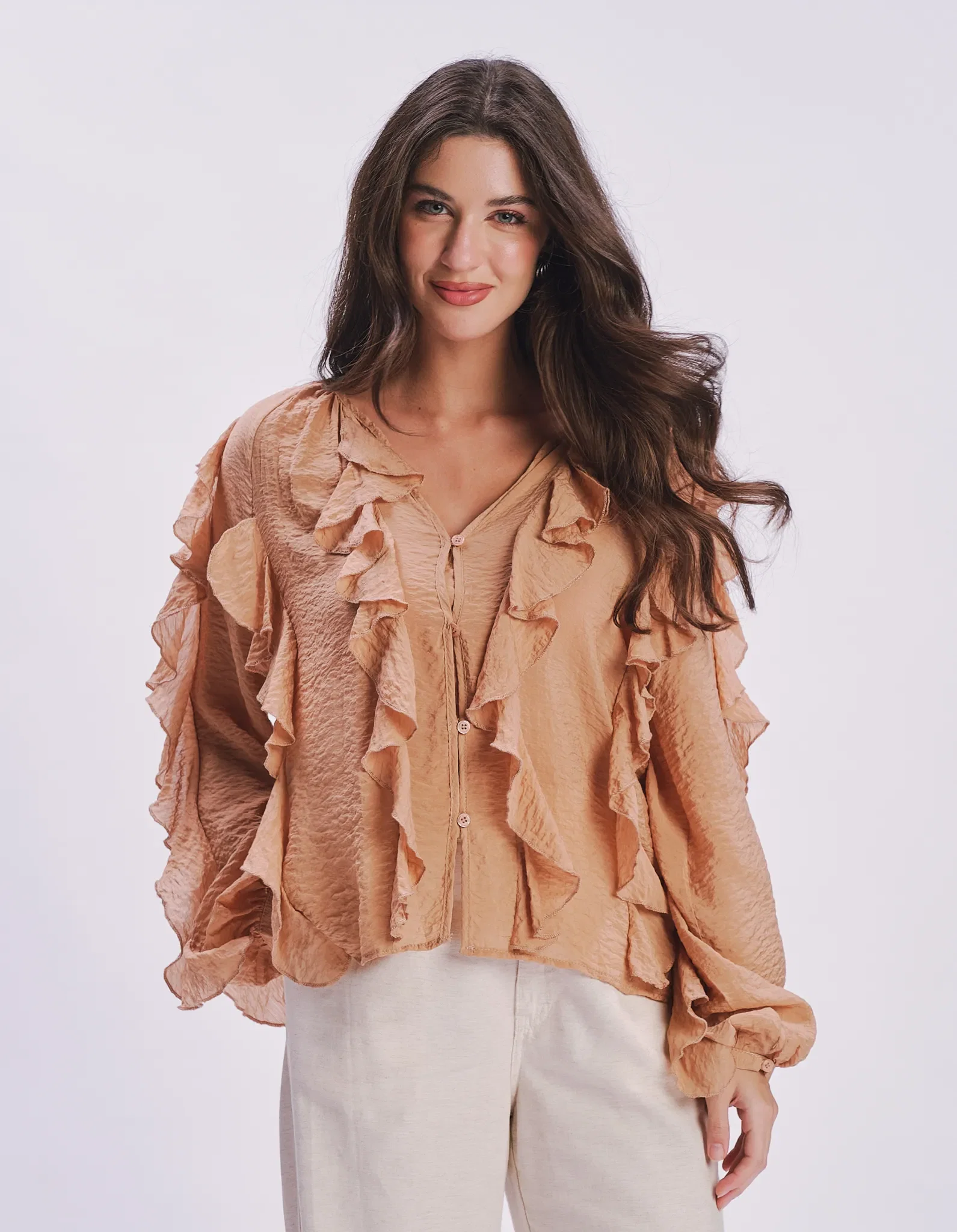 Blusa Manga Longa Babados - Bege — imagem 1