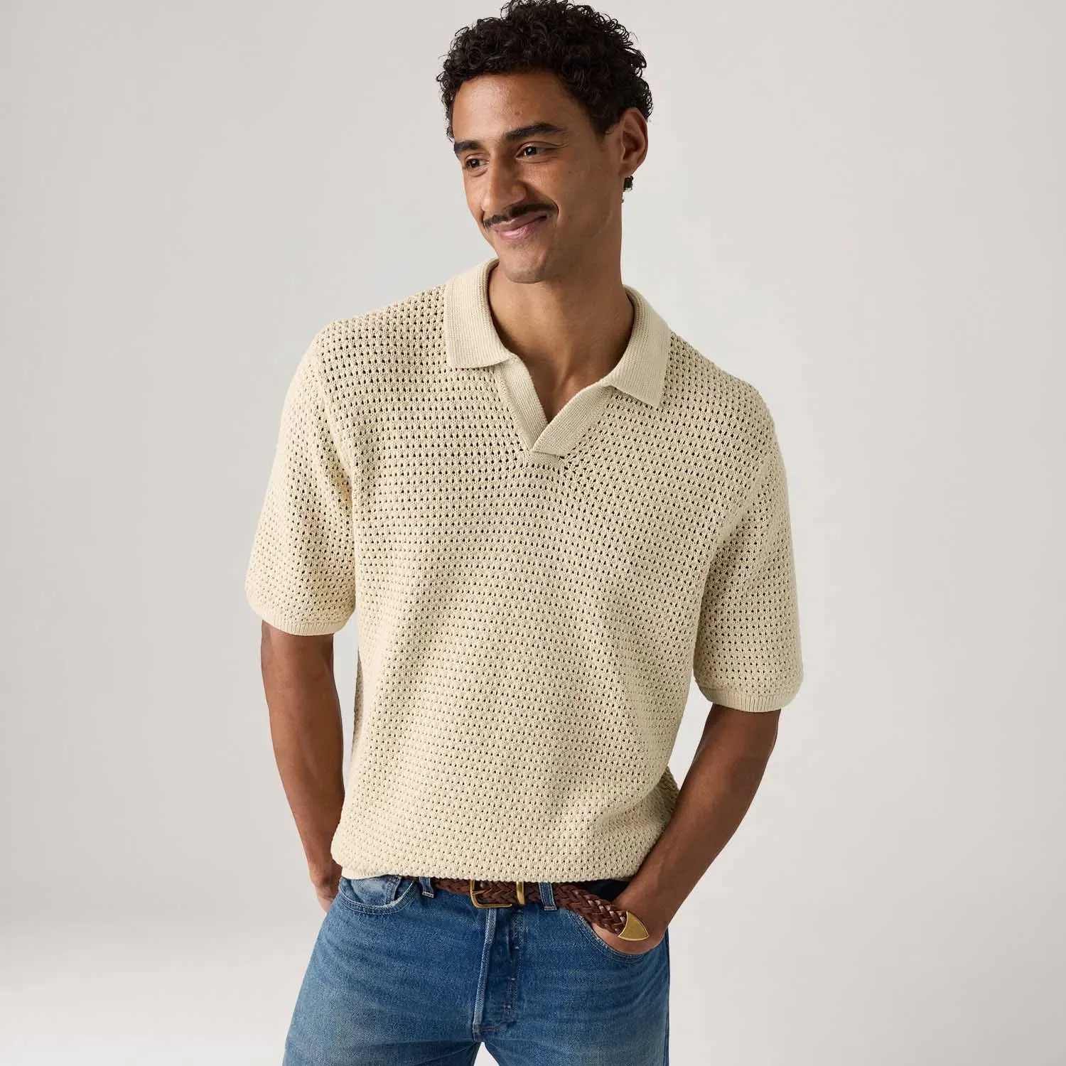 Polo Levi's® Dollon Open Collar Tricot Bege Manga Curta — imagem 1