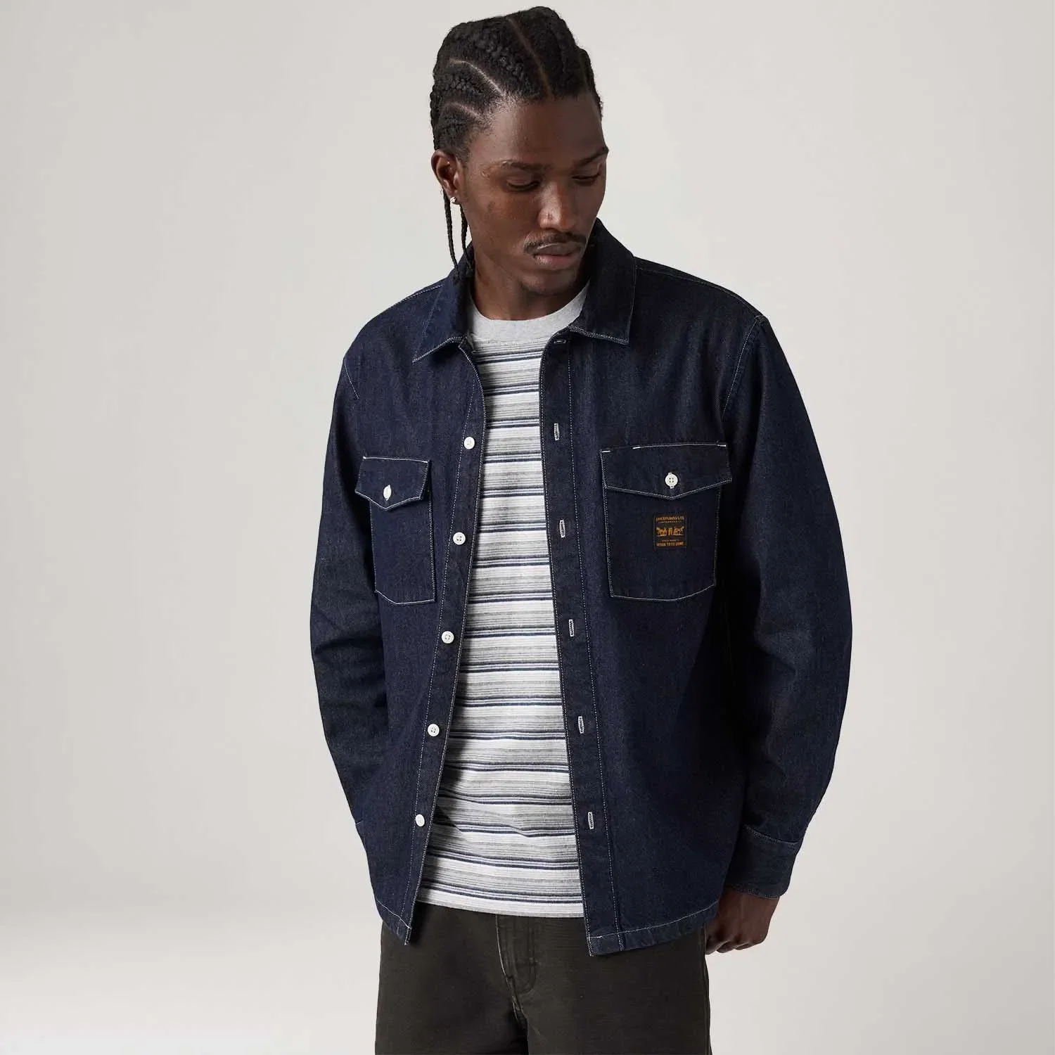 Camisa Jeans Levi's® Worker Lavagem Escura Manga Longa — imagem 1
