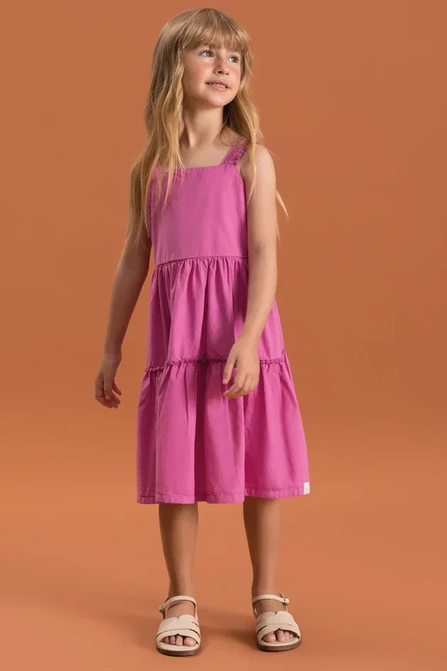Vestido Infantil em Tricoline de Algodão com Modelagem Evasê