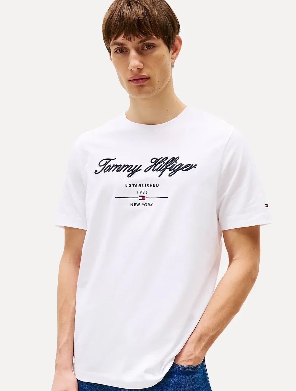 Camiseta Tommy Hilfiger Masculina Embroidered Est. 1985 New York Branca