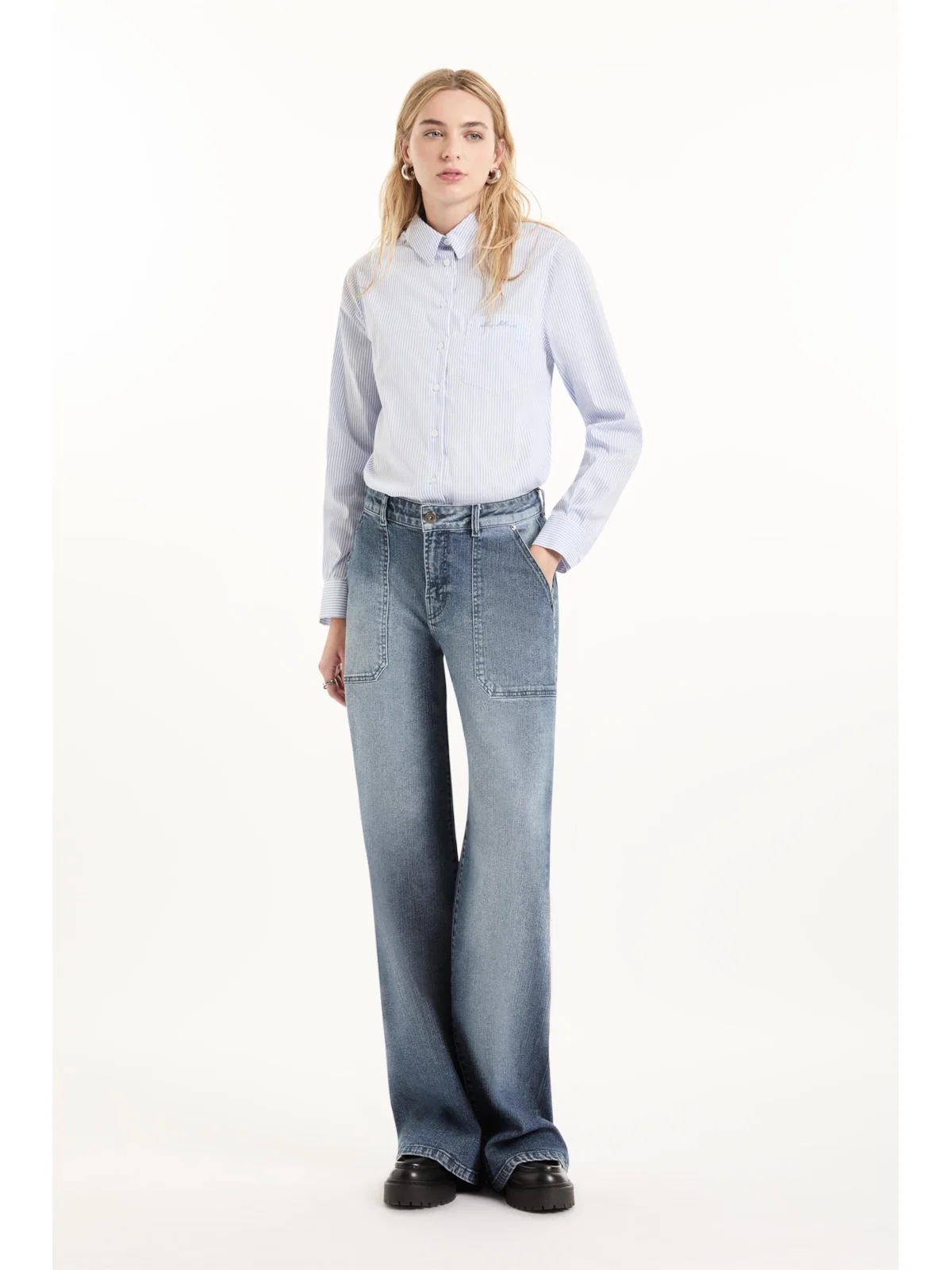 Camisa Tech Blend Helsinque Relaxed Azul Bic