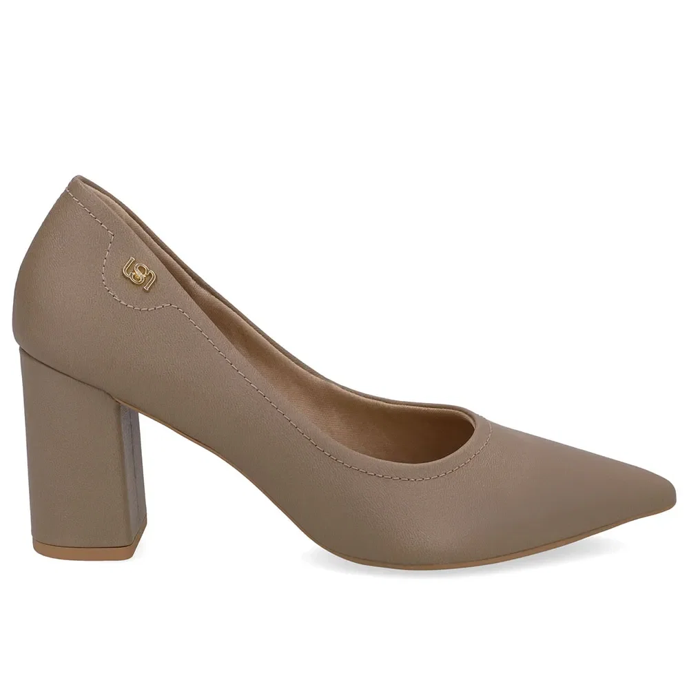 Scarpin Marrom Salto Bloco Couro Bico Fino — imagem 1