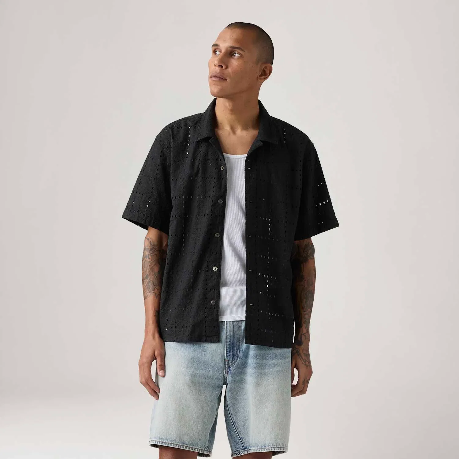 Camisa Levi's® Sunset Standard Preta Manga Curta — imagem 1