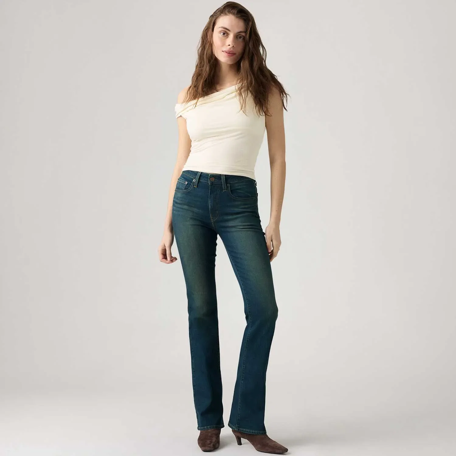 Calça Jeans Levi's® 725® High Rise Bootcut Lavagem Escura — imagem 1