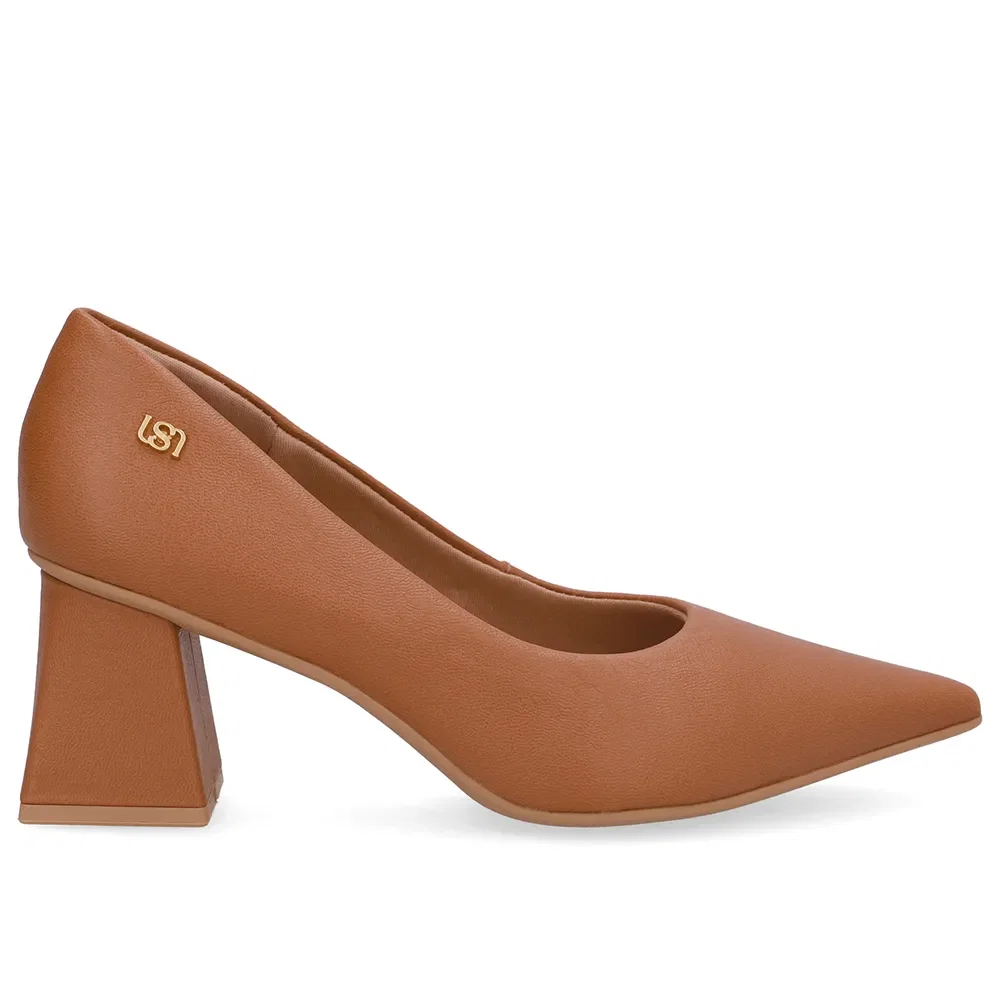 Scarpin Marrom Bico Fino Couro — imagem 1