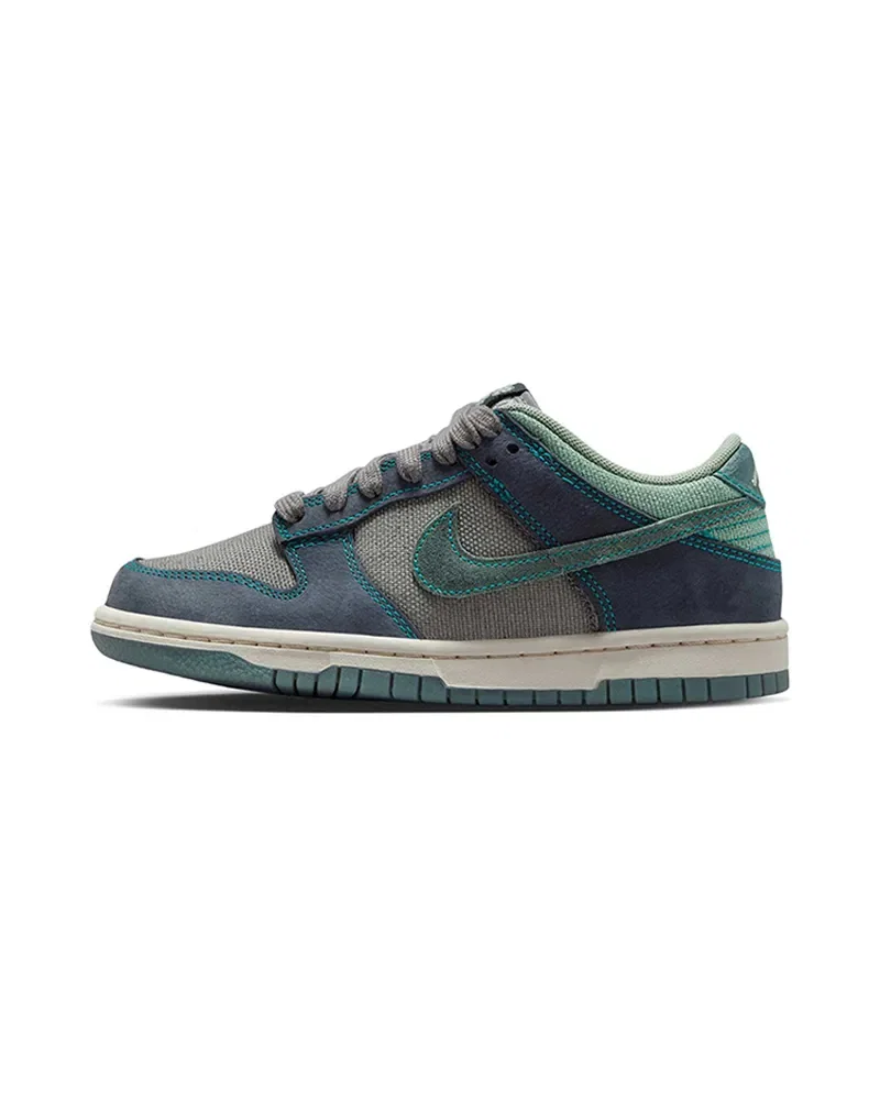 Tênis Nike Dunk Low LV8 1 Infantil — imagem 1