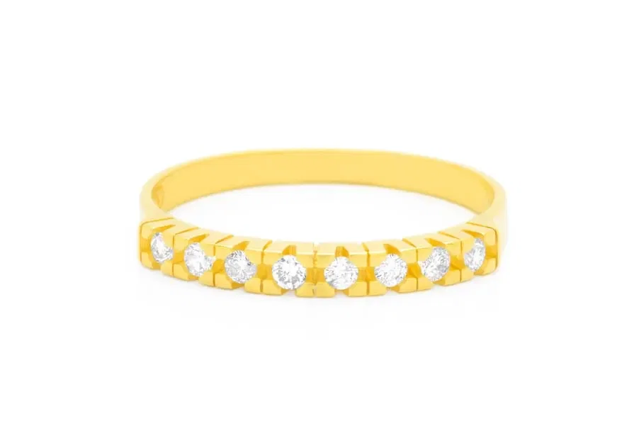 Meia Aliança Eternity em Ouro Amarelo 18k com Diamantes