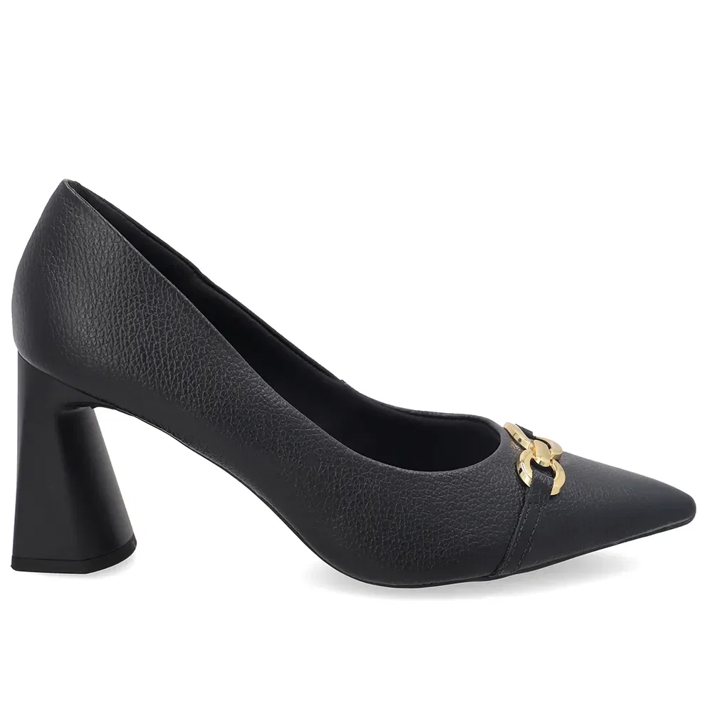 Scarpin Em Couro Preto Bico Fino Com Enfeite — imagem 1