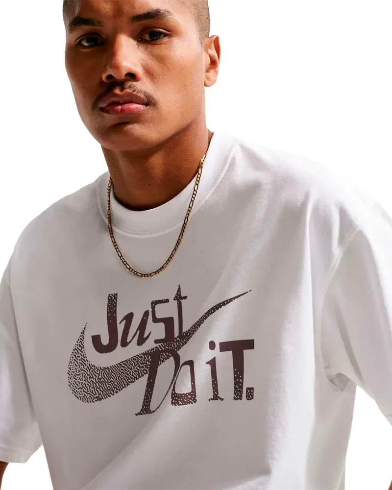Camiseta Nike Sportswear JDI Unissex — imagem 1
