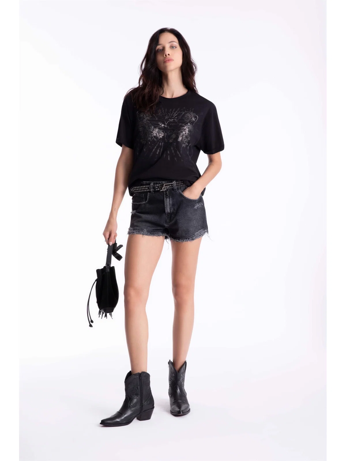 Short Originals Black Boyish 2021- Lav.Black C/ Puidos — imagem 1
