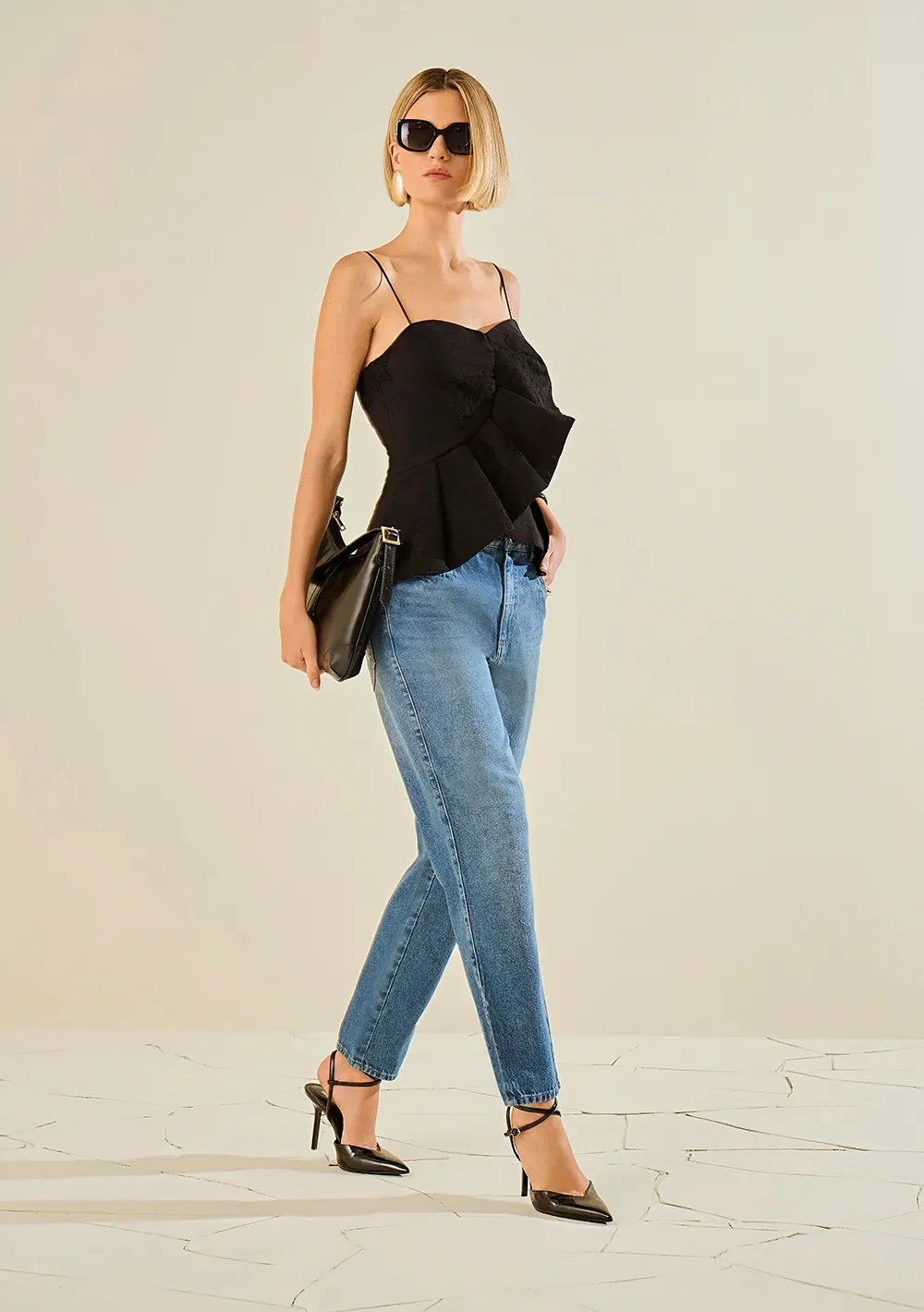 Calça Morena Rosa Mom Média Azul — imagem 1