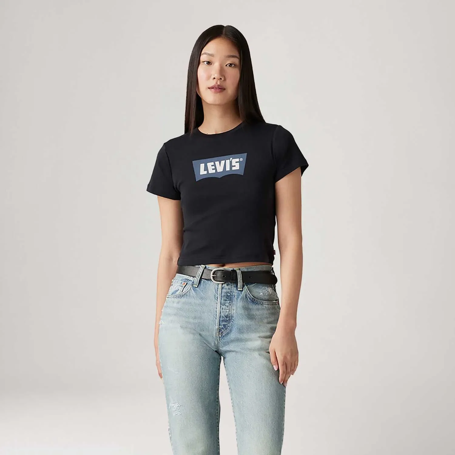 Camiseta Levi's® Essential Sporty Tee Preta — imagem 1