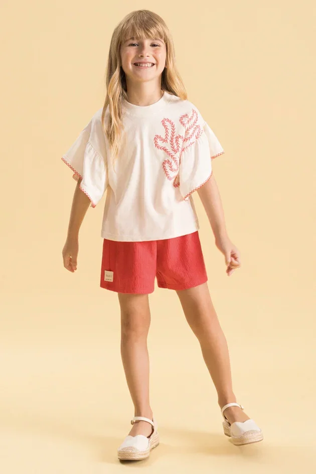 Conjunto Infantil em Malha de Algodão com Blusa e Shorts Texturizado