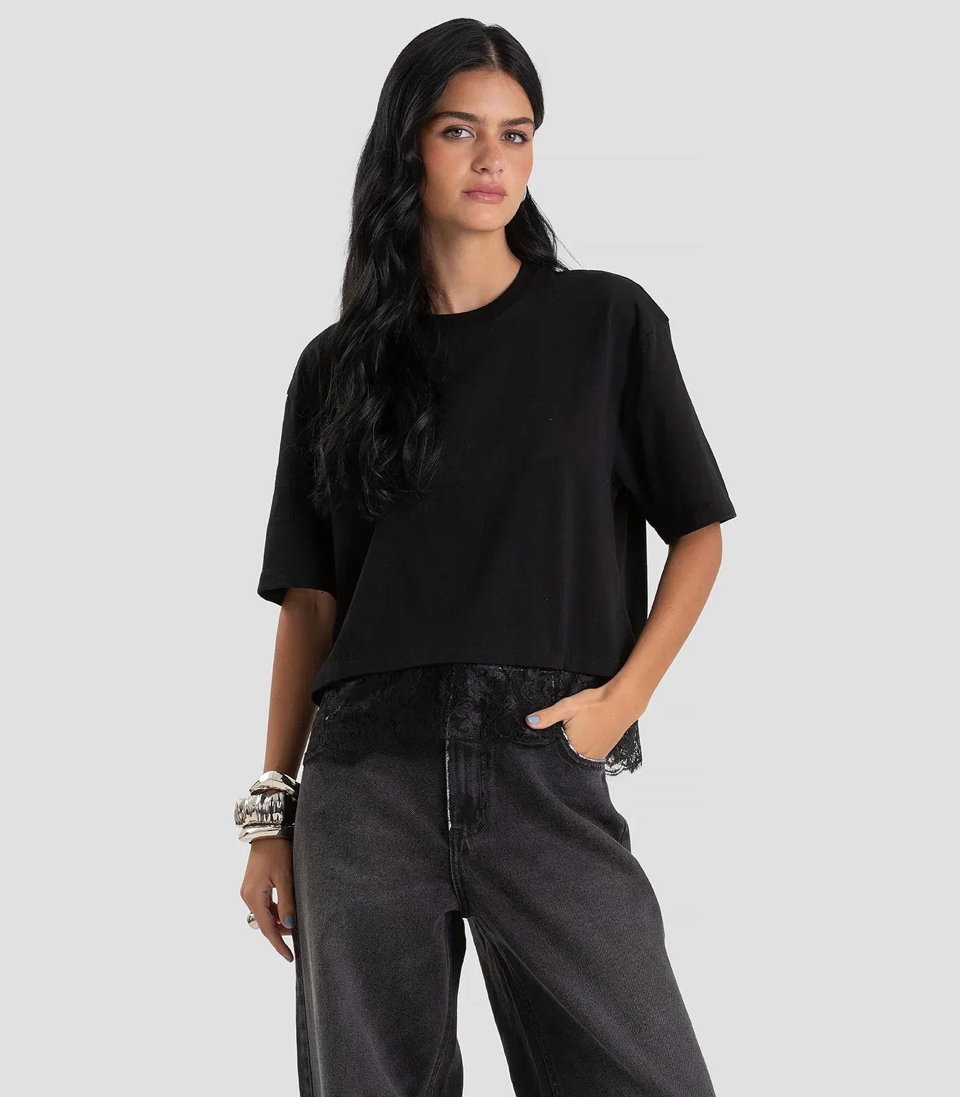 Blusa Feminina em Meia Malha com Renda Dianna Preto