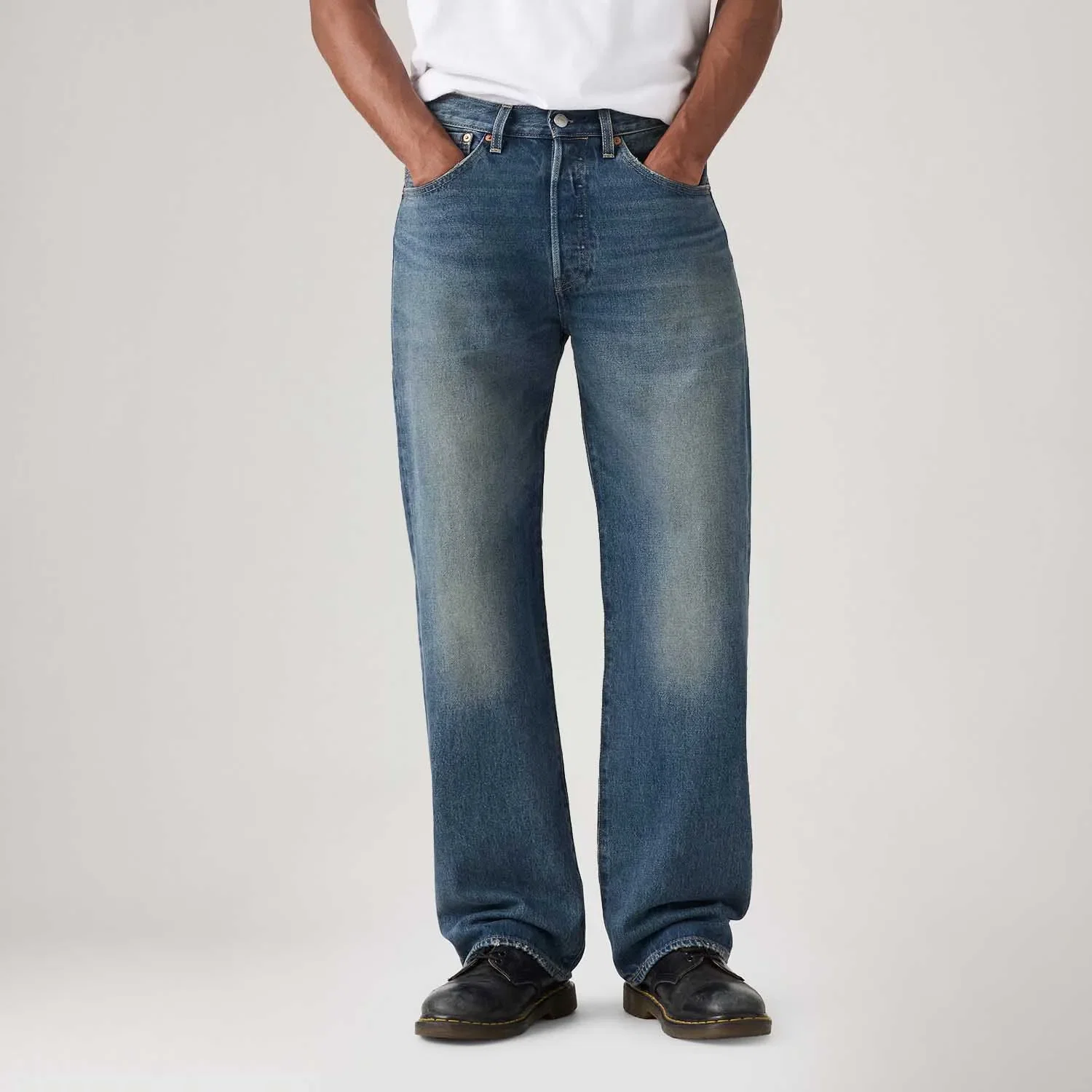 Calça Jeans Levi's® 501® Loose Lavagem Média — imagem 1