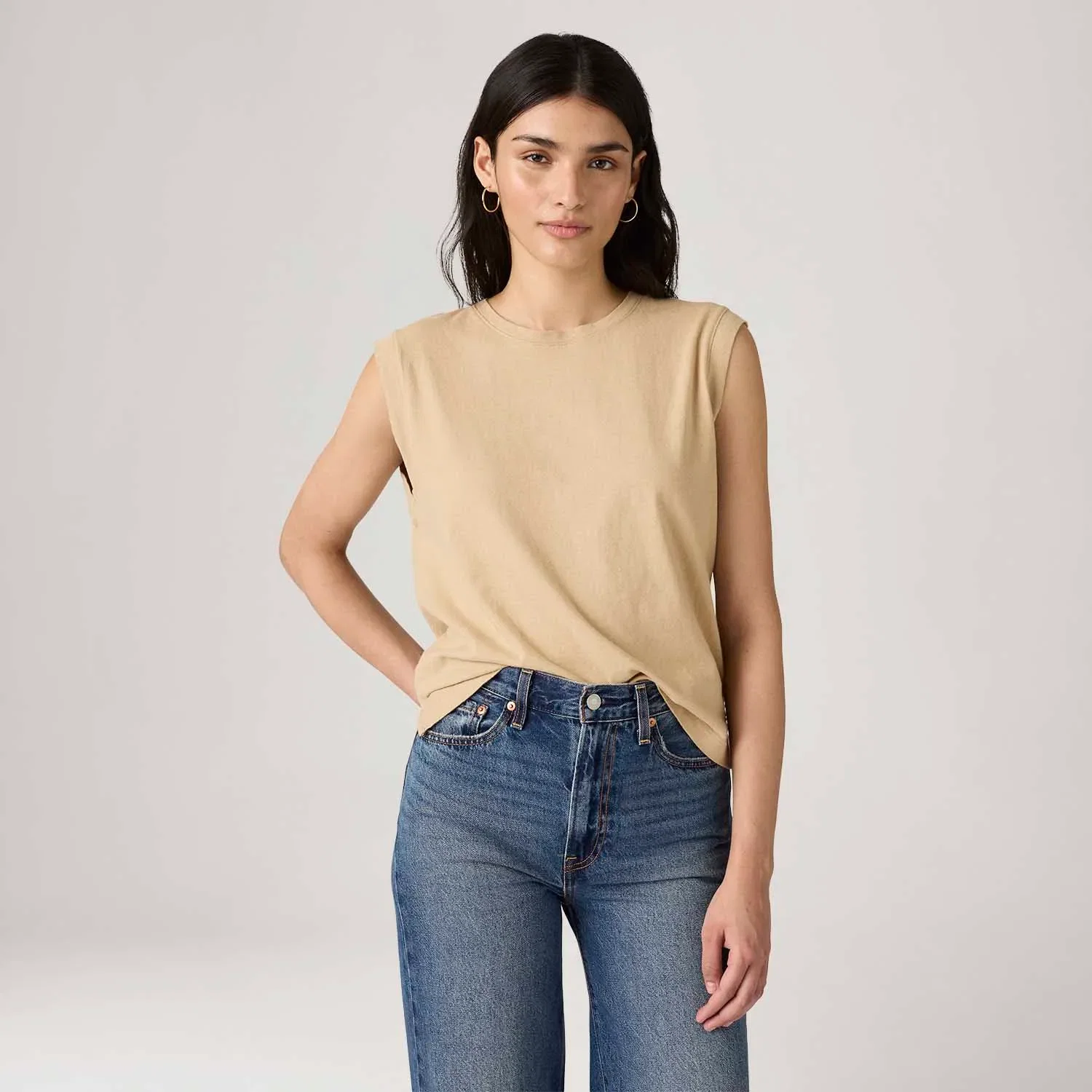 Blusa Levi's® Boxy Tank Cinza Bege Manga Curta