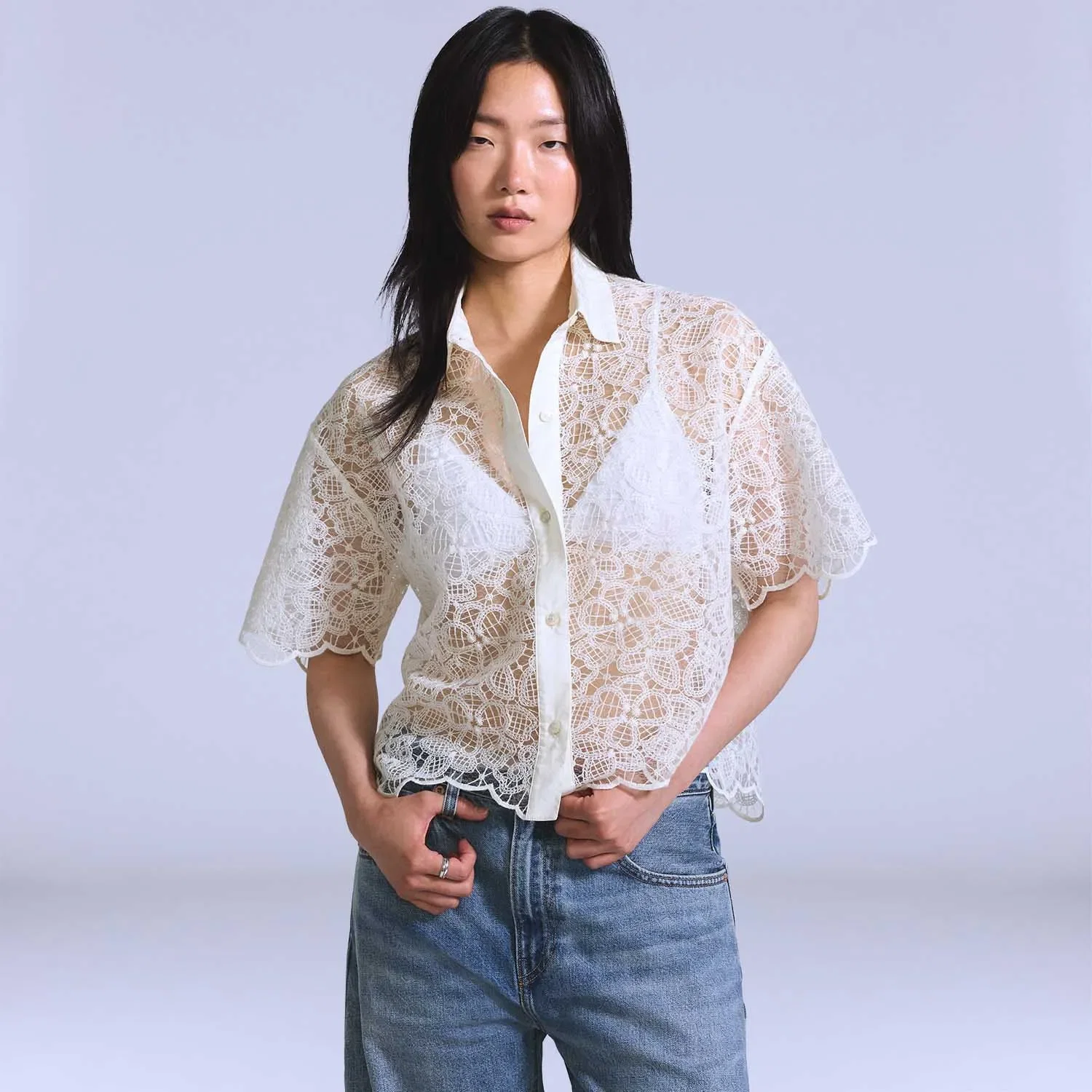 Camisa Levi's® Blue Tab Cropped Lace Off White Manga Curta — imagem 1