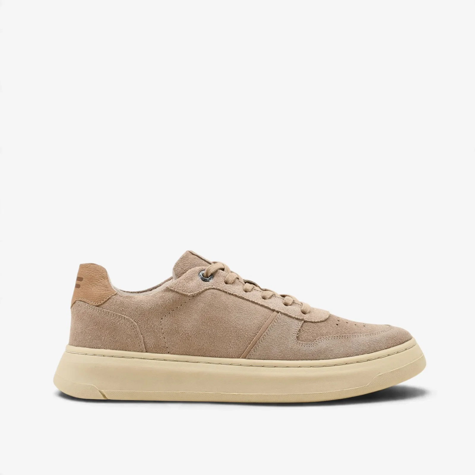 Tênis Caramelo Ocre Camurça