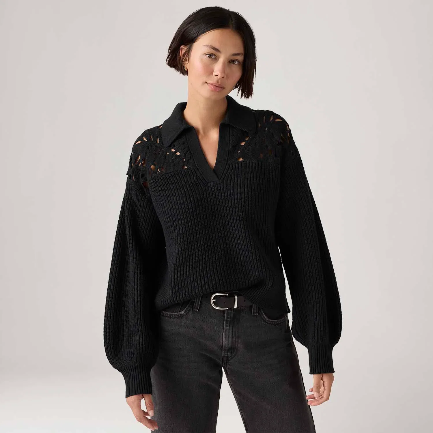 Blusa Levi's® Bianca Crochet Polo Manga Longa Preta