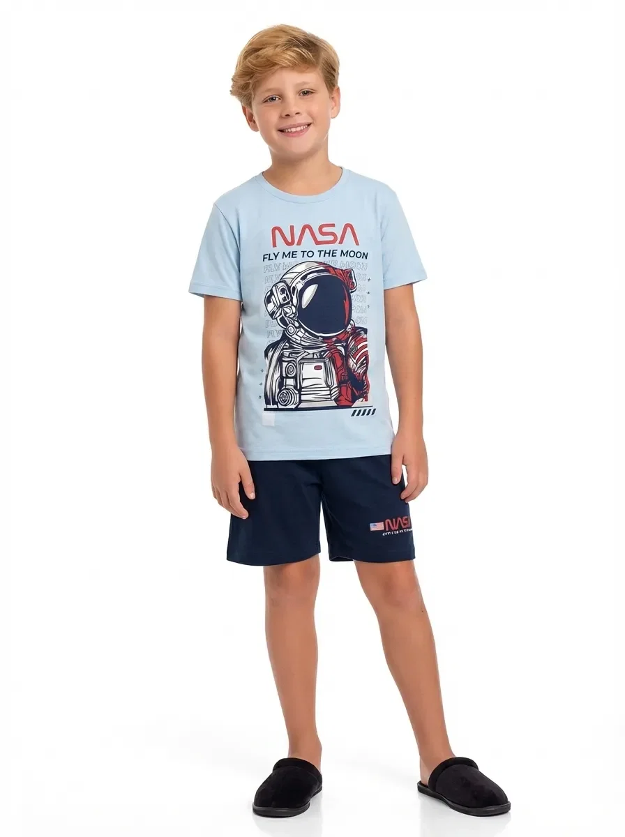 Conjunto pijama camiseta e bermuda Nasa brilha no escuro
