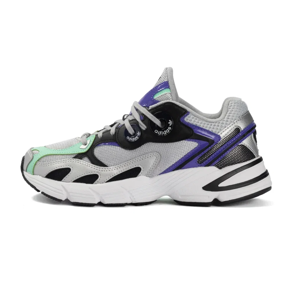 Tênis adidas Astir Feminino