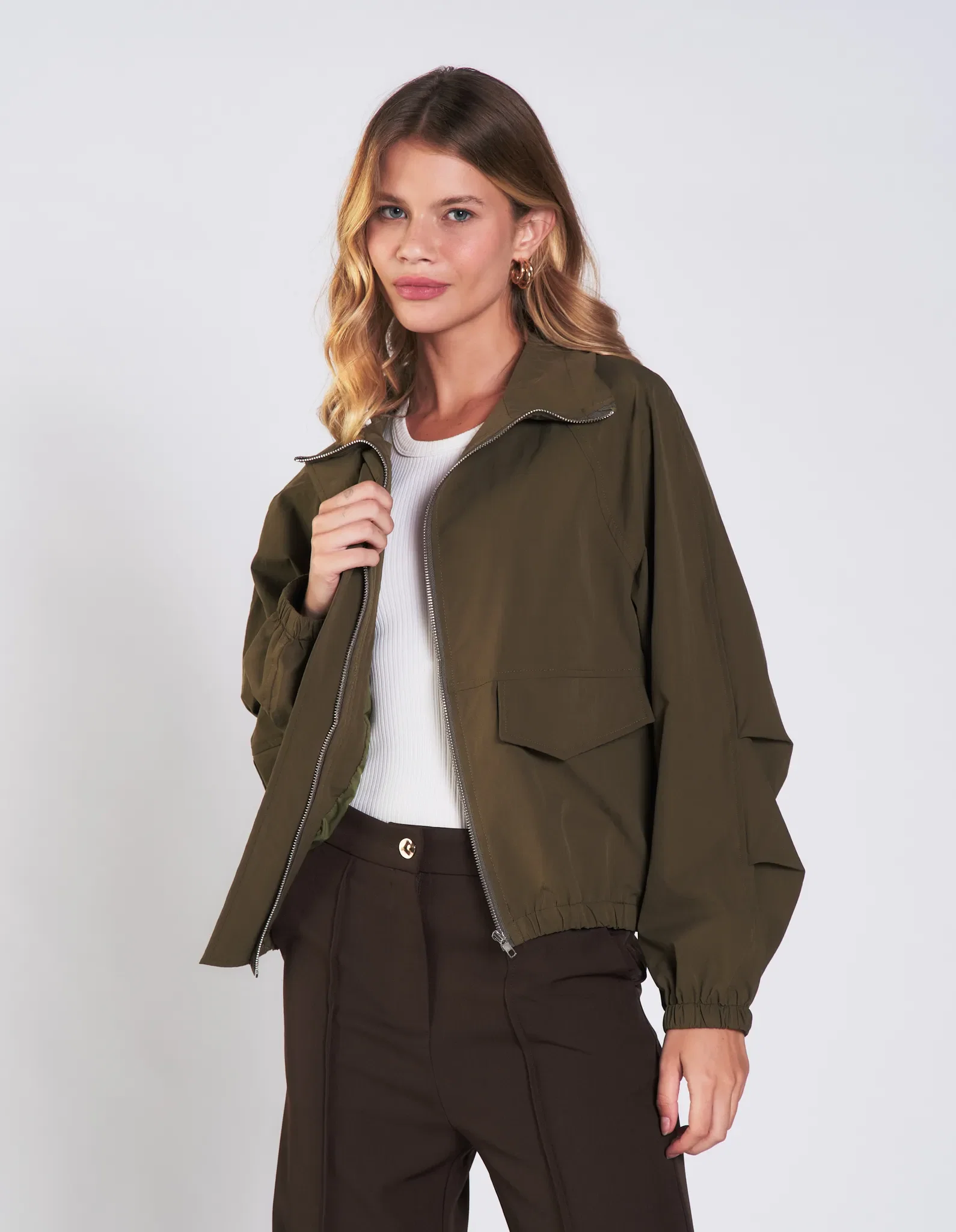 Jaqueta Gola Alta Bolsos - Verde — imagem 1