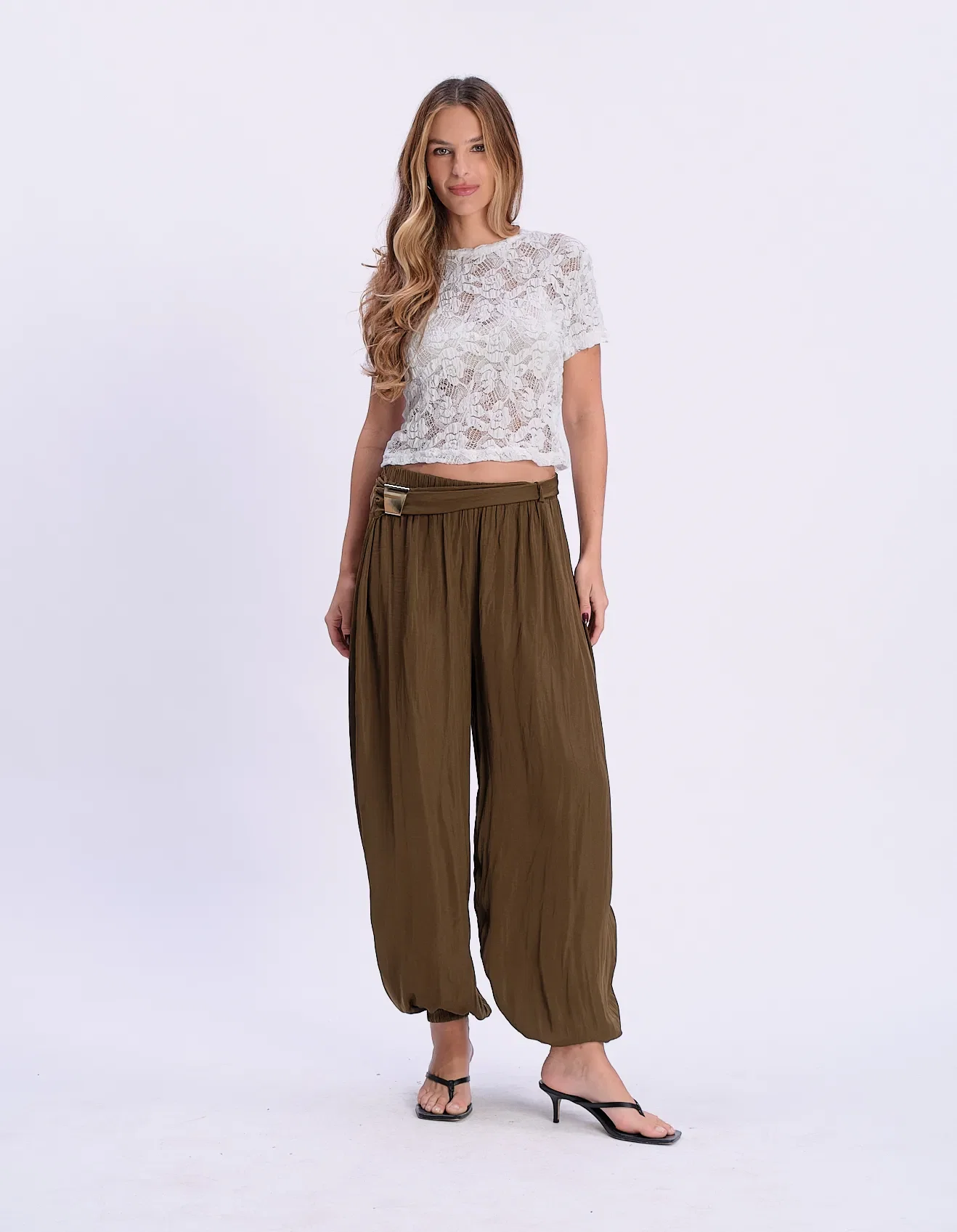 Calça Aladim Detalhe Faixa e Fivela - Verde Oliva