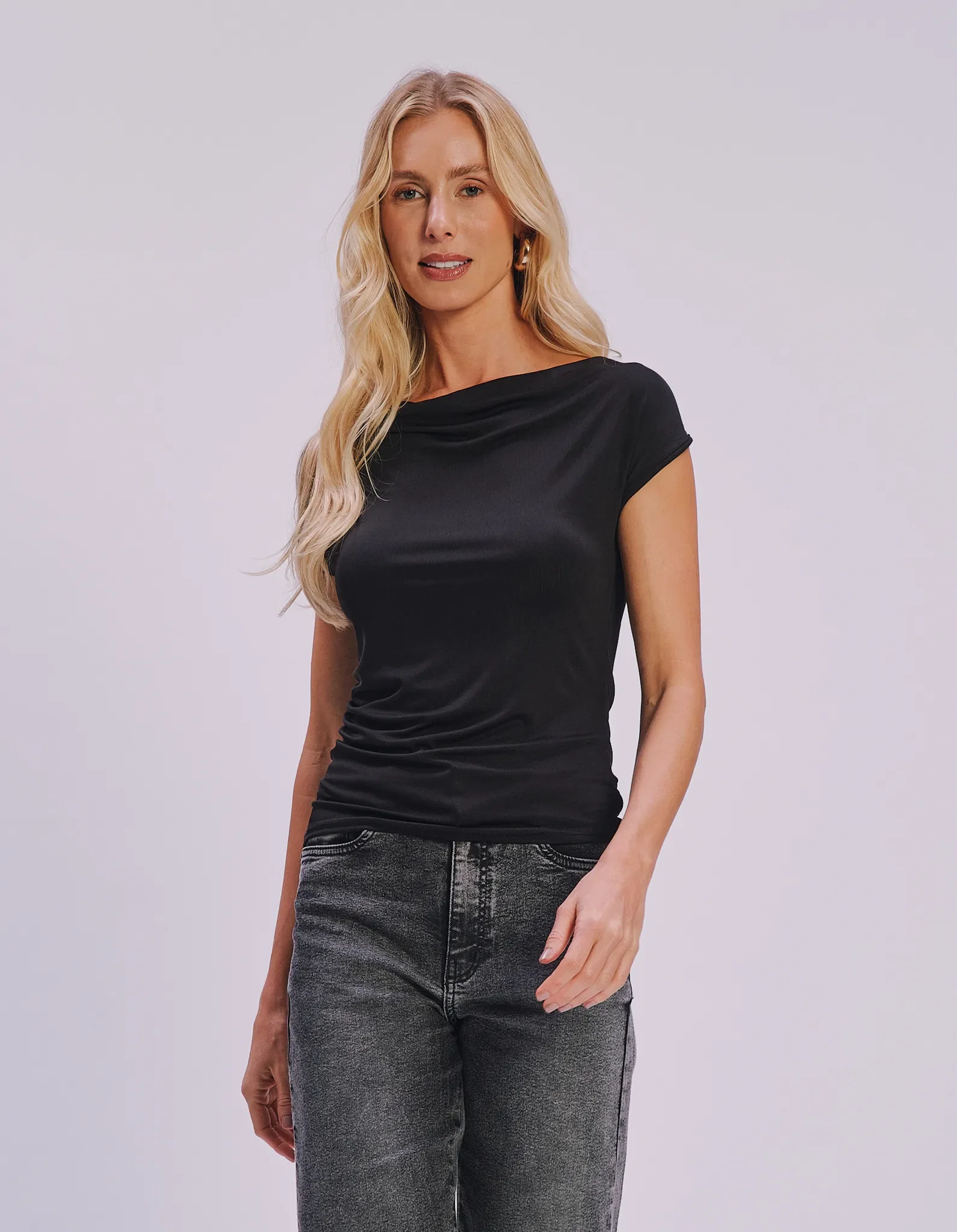 Blusa Alça Larga Franzida - Preto
