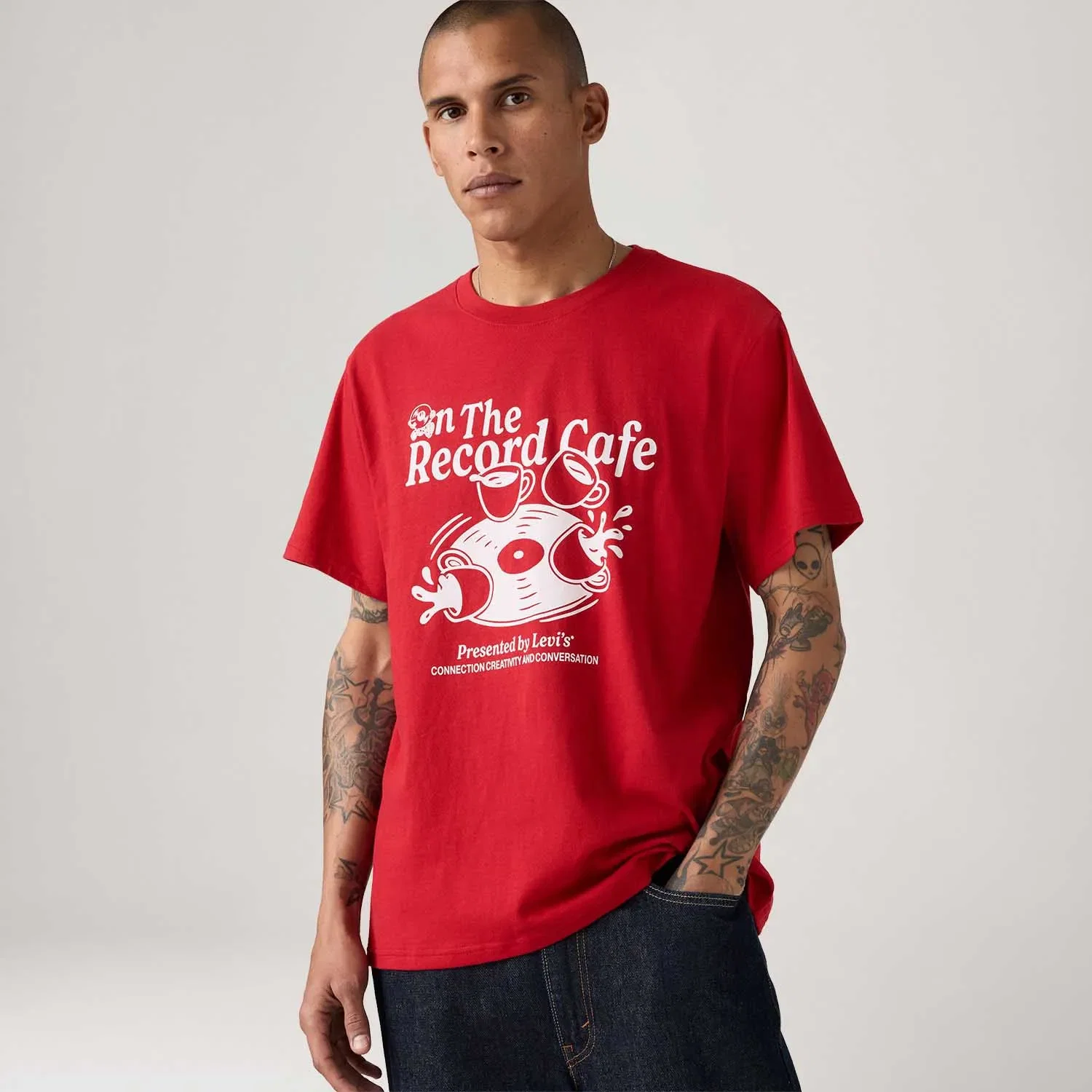 Camiseta Levi's® Relaxed Tee Vermelha Manga Curta — imagem 1