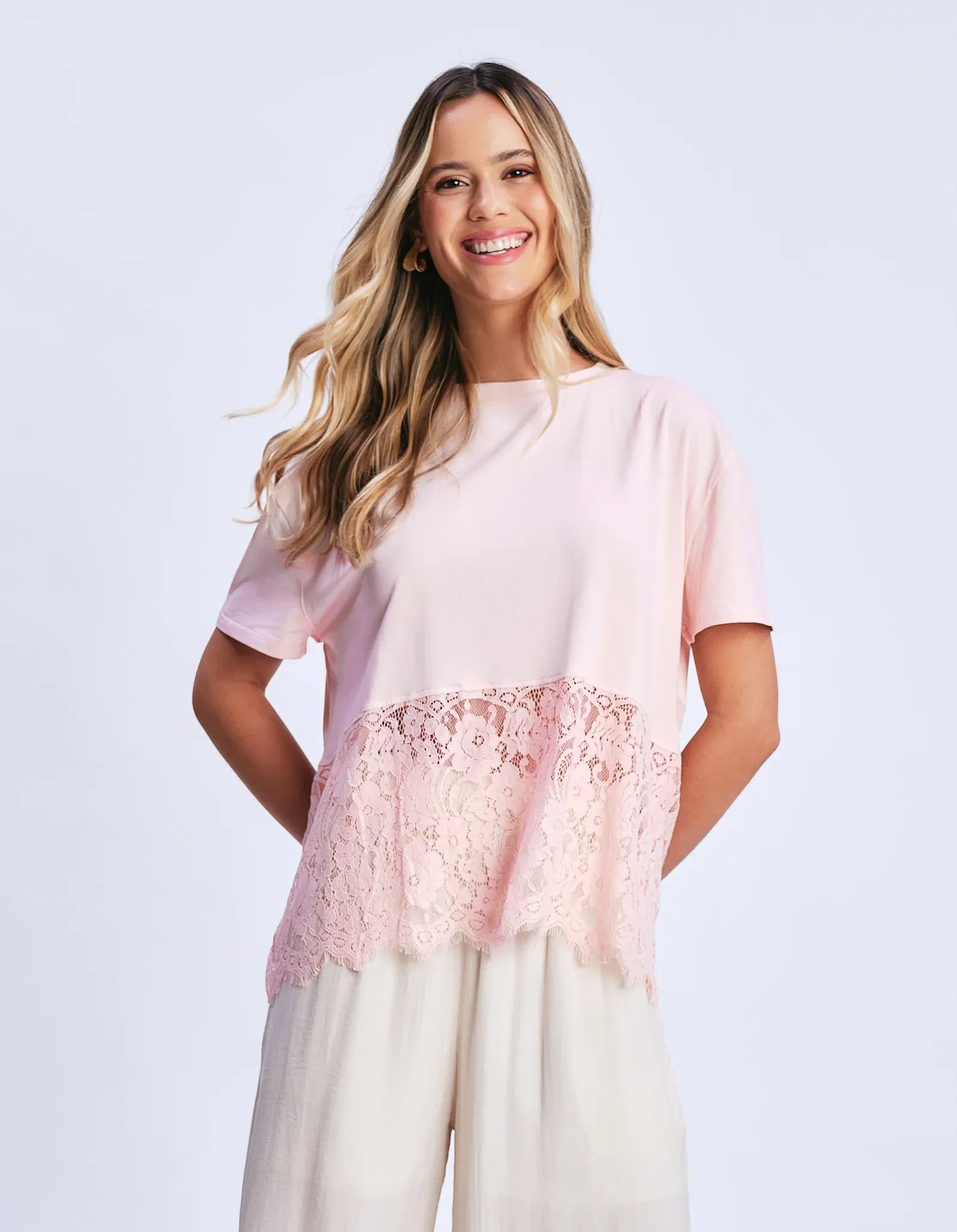 Blusa Manga Curta Detalhe Renda - Rosa — imagem 1