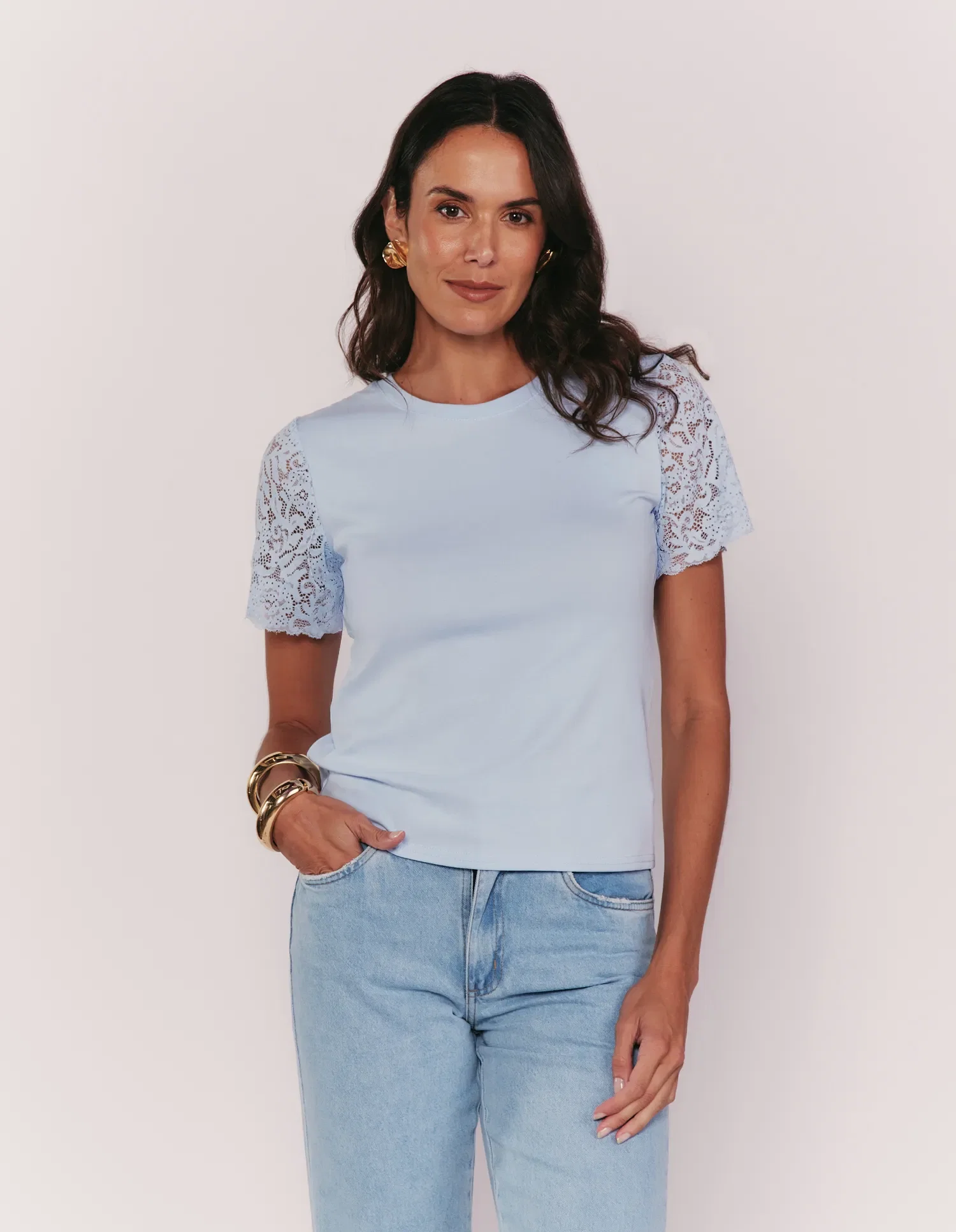 Blusa Manga Curta Detalhe Renda - Azul Claro — imagem 1