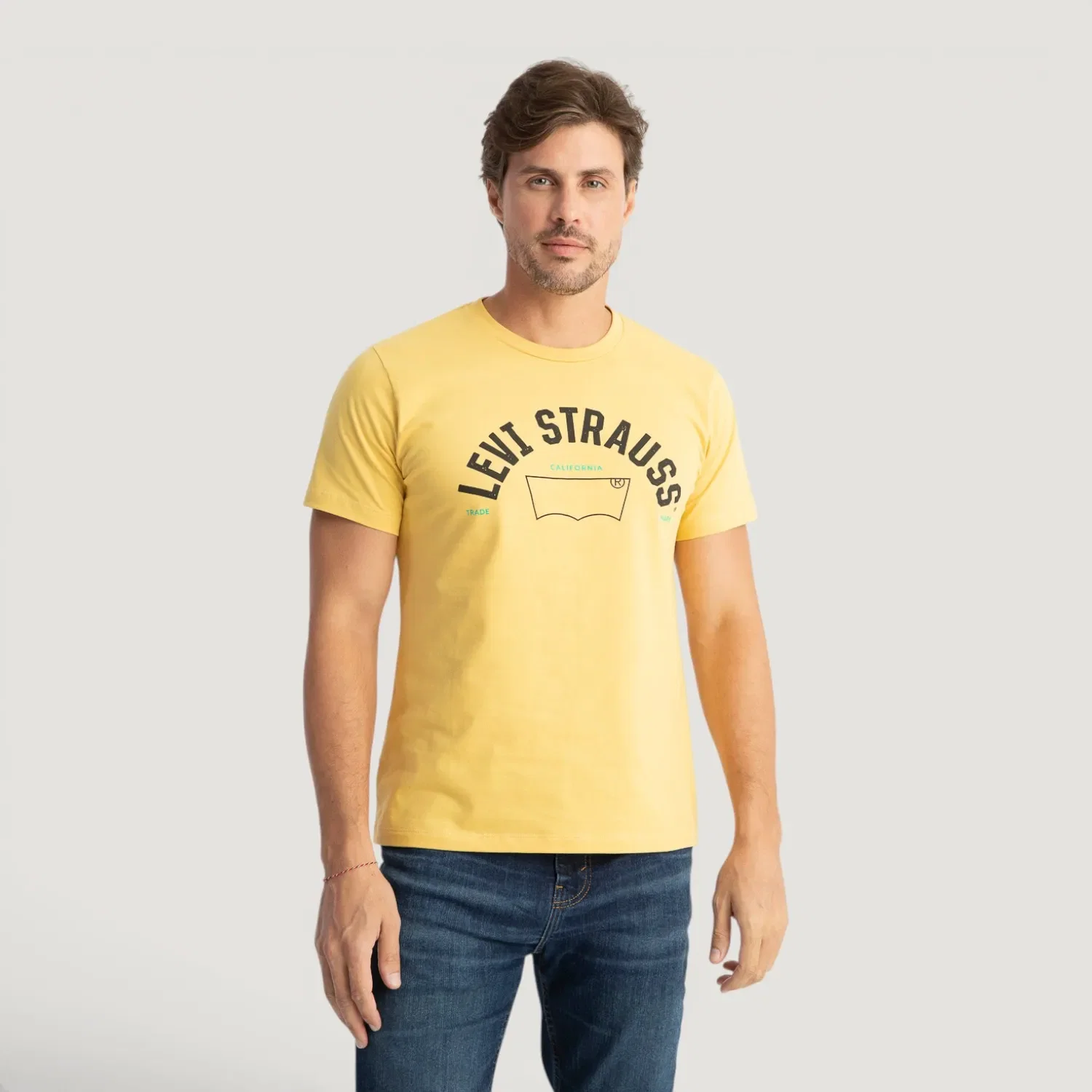 Camiseta Levi's® Graphic Set-in Neck Manga Curta — imagem 1